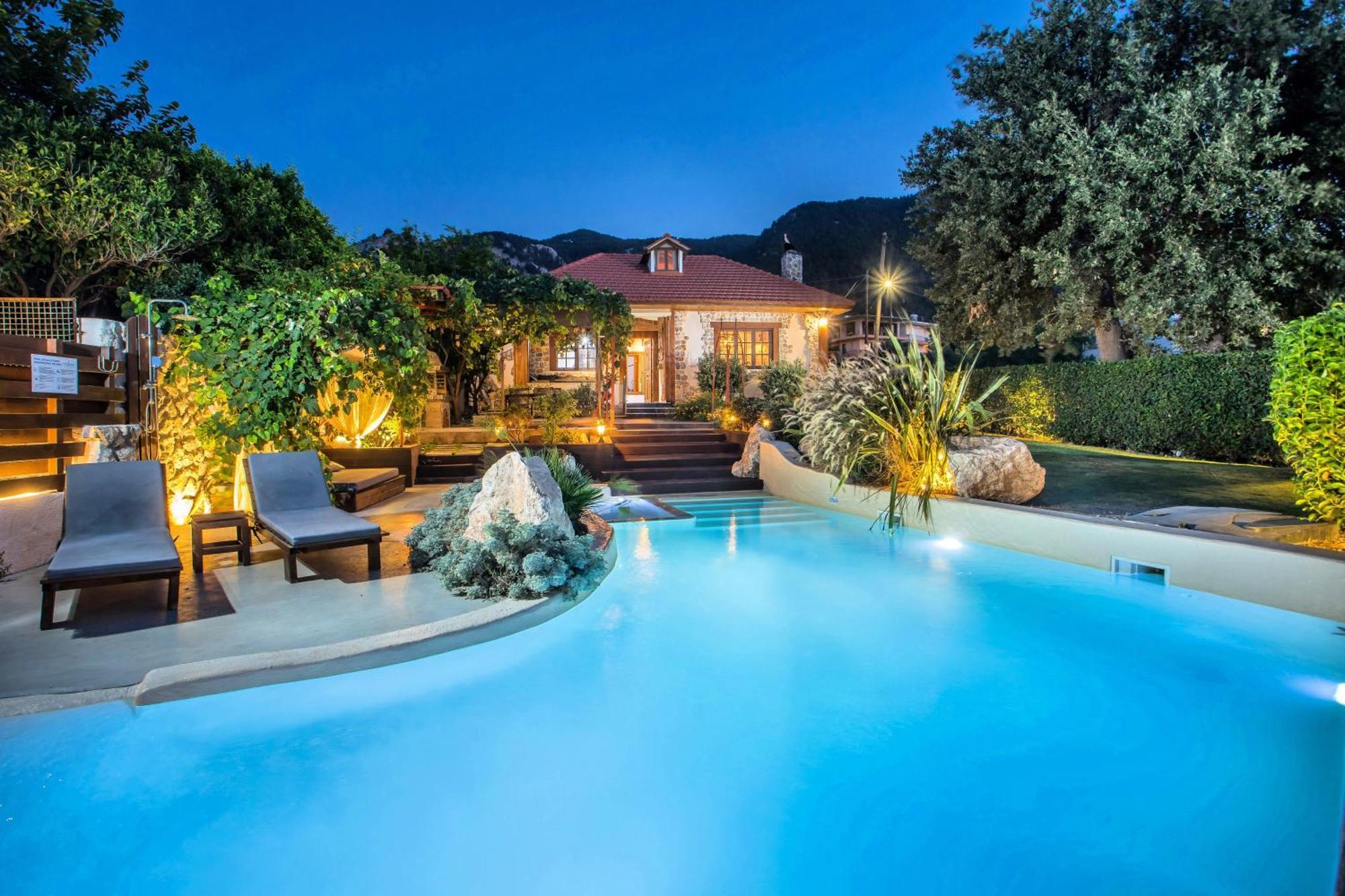 Old Nest House Villa Salakos ภายนอก รูปภาพ