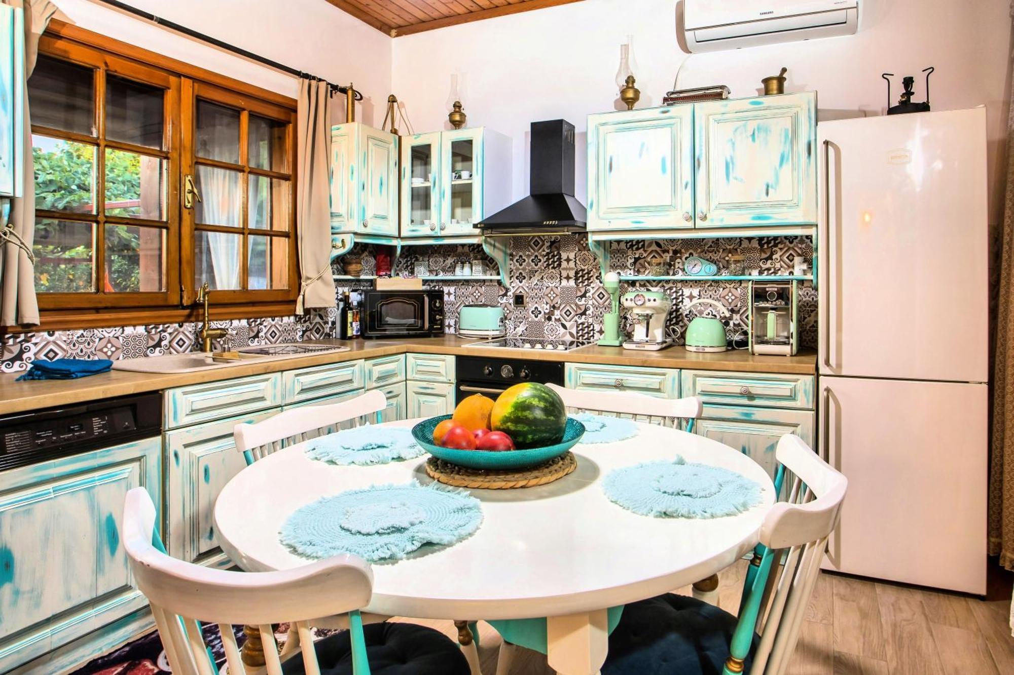 Old Nest House Villa Salakos ภายนอก รูปภาพ